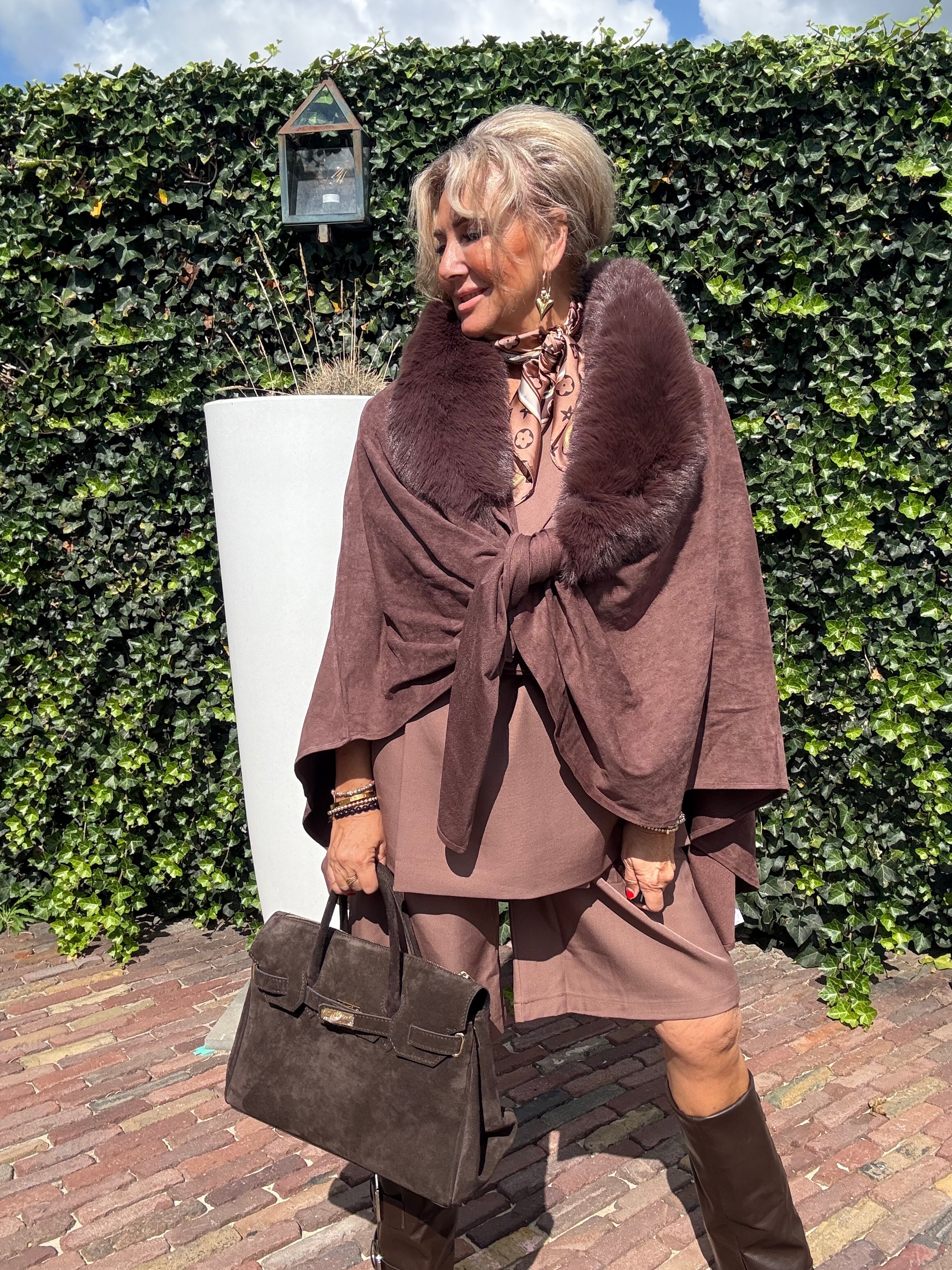 Poncho Suedine Bont Bruin